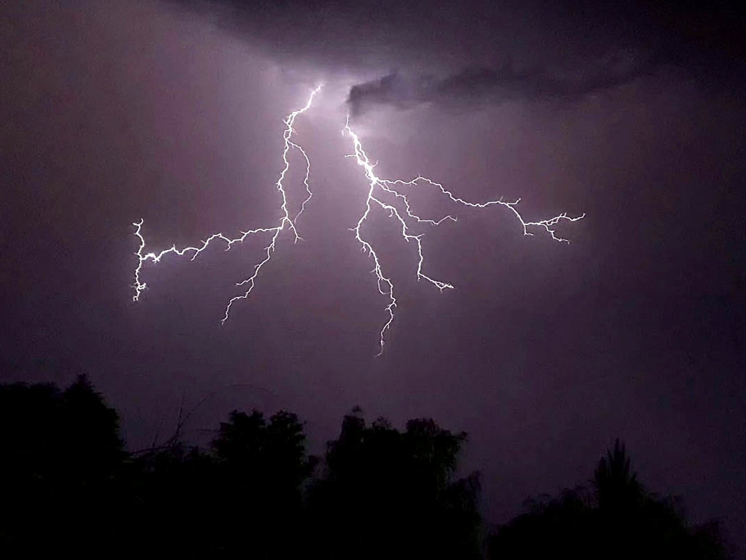 In der Samstagnacht ist mit Gewittern zu rechnen. (Symbolfoto: Wolfgang Tischler)