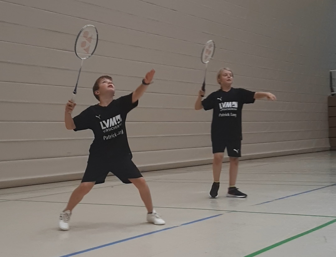 Badmintonminis starteten hochmotiviert in Gebhardshain
