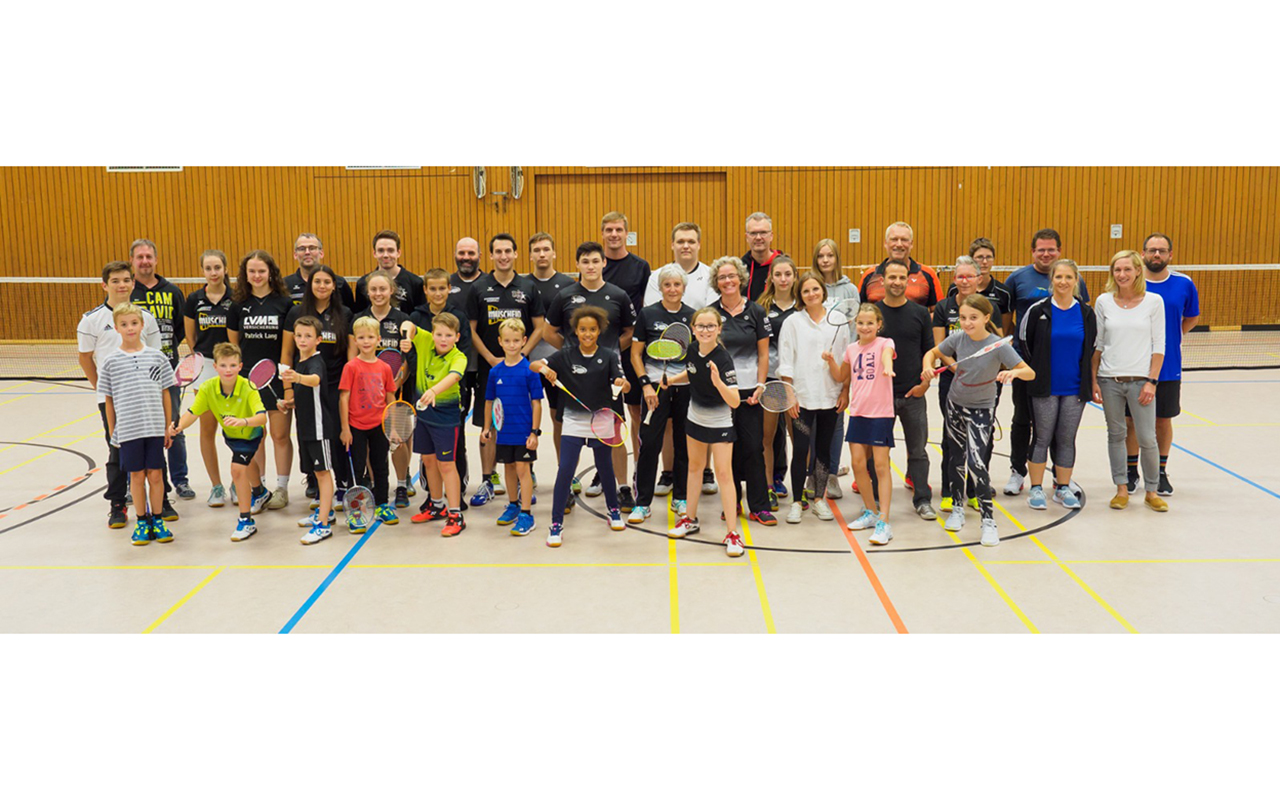 Gelungener Hinrundenabschluss der Badmintonspielgemeinschaft Westerwald
