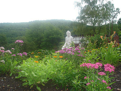 Tages-Seminar im buddhistischen Kloster Hassel