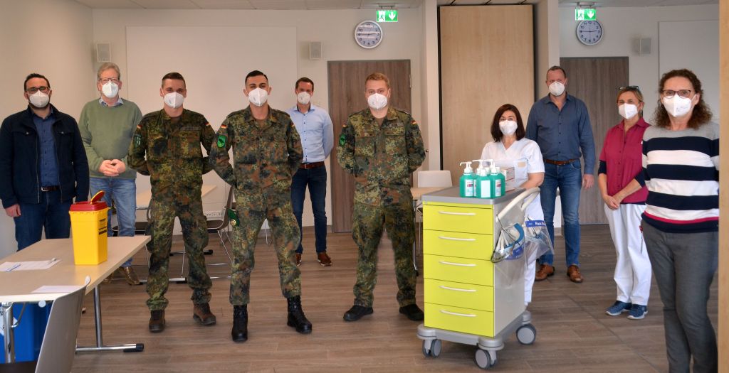 Toller Einsatz der Bundeswehr am St. Vincenz-Krankenhaus