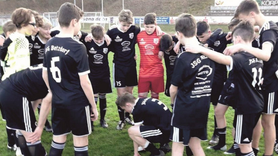 Durch einen starken Auftritt im Spiel gegen die JSG Niederahr konnte die Betzdorfer C1 einen klaren Sieg auf heimischen Platz einfachen. (Foto: SG 06 Betzdorf) 