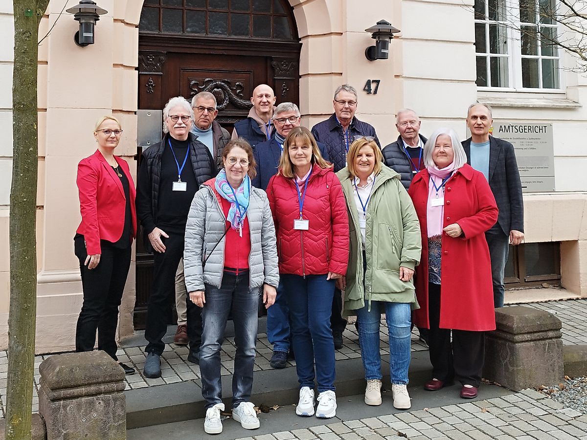 v.l.n.r.: U. Kasper-Perscheid, T. Moog, W. Otterbach, A. Speier, P. Faulhaber, W. Schuld, Dr. E. Ernst, P. Mller, A. Knzler, R. Labonte, M. Weiler, R. Tries (Foto: V. Meudt, Pressestelle AG MT)