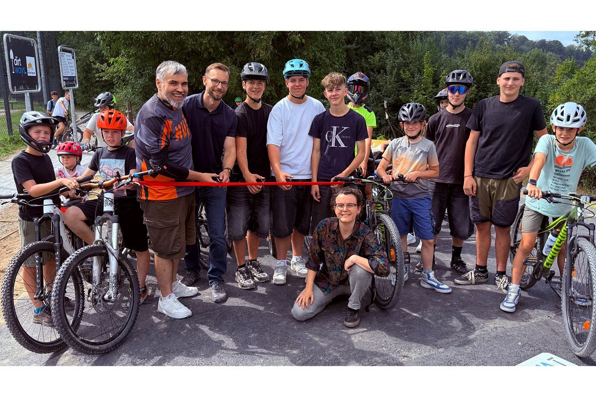 Montabaur: Neuer Pumptrack in Elgendorf erffnet  Jugendliche Idee wird Realitt