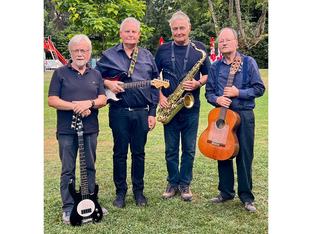 Jazzklnge beenden die Freibadsaison in Oberbieber