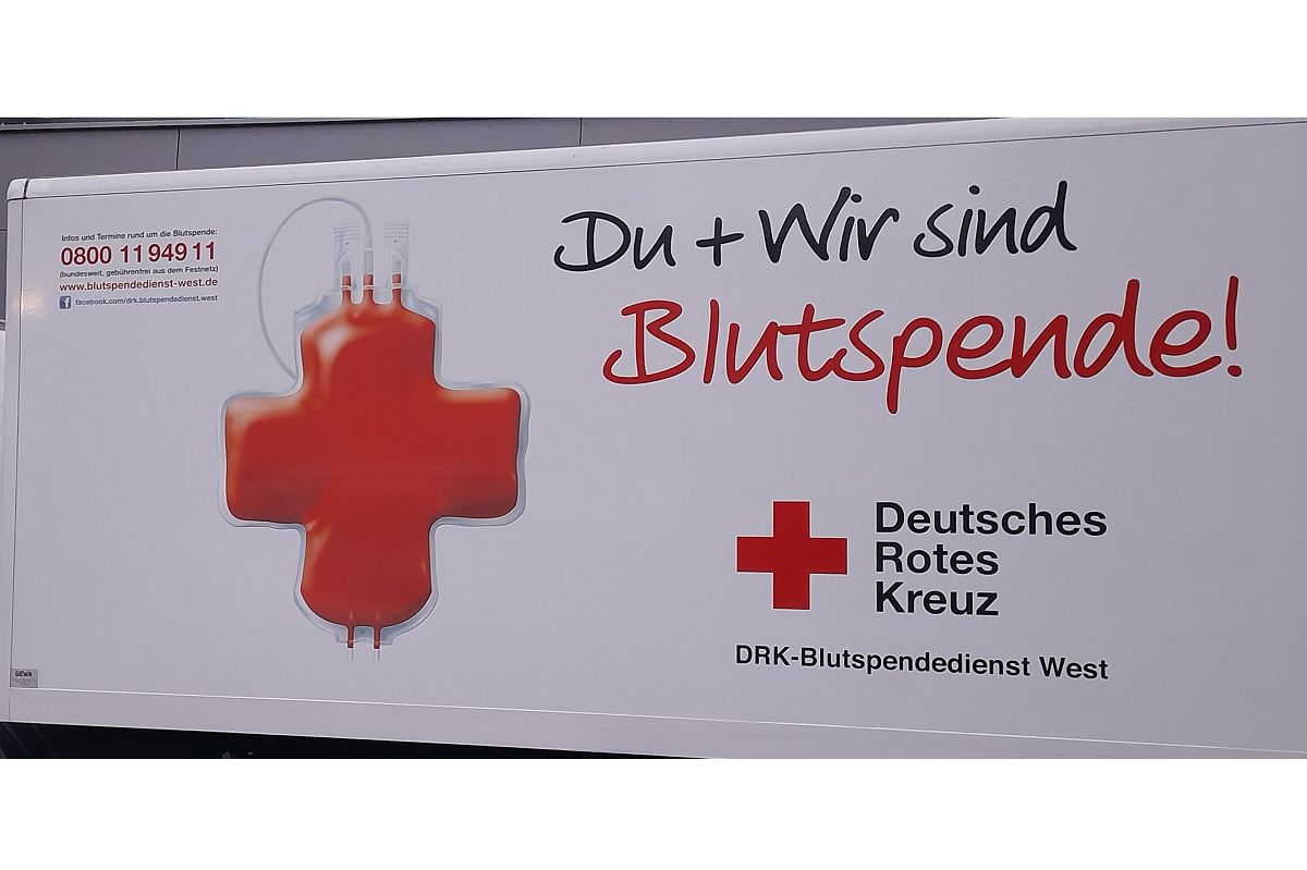 Die Rotkreuz-Bereitschaft Birken-Honigsessen ldt fr Freitag, 5. September, zum Blutspenden in die Turnhalle ein. (Foto: Bernhard Theis)