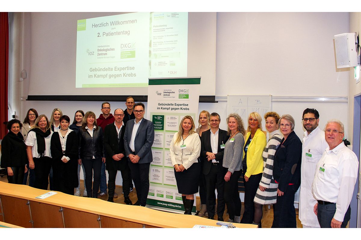 Zahlreiche Experten aus Medizin, Pflege, Psychologie und Sozialarbeit informierten beim 2. Patiententag fr Krebserkrankte und Angehrige im Hrsaal des Diakonie Klinikums Jung-Stilling in Siegen. (Foto: Diakonie in Sdwestfalen)