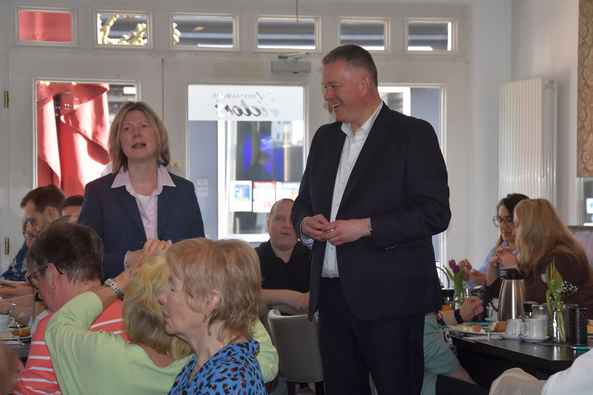 Gordon Schnieder wirbt im Wahlkreis Montabaur um Unterst�tzung