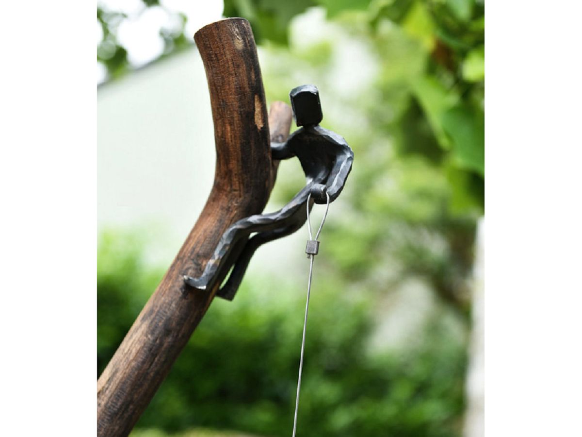 Die ETAK zeigen eindrucksvoll, wie vielf�ltig, modern und zukunftsf�hig das Handwerk ist und machen deutlich, welchen Stellenwert es f�r Kultur, Wirtschaft und Gesellschaft hat. (Quelle: K�nstlerschmiede Ax/Wolfgang Ax)