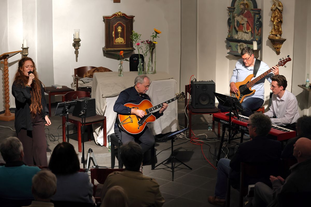 Die Jazzformation Stay Tuned in der Kulturkapelle Weis (Foto: Wolfgang Hartmann)
