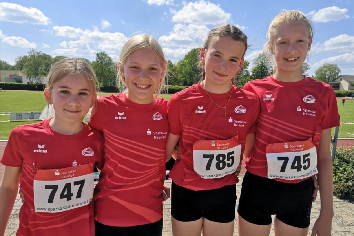 v.l.: Martha Isaak, Marleen Isaak, Leni Trimborn, Charlotte-Louisa Isaak (Foto: VfL Waldbreitbach)