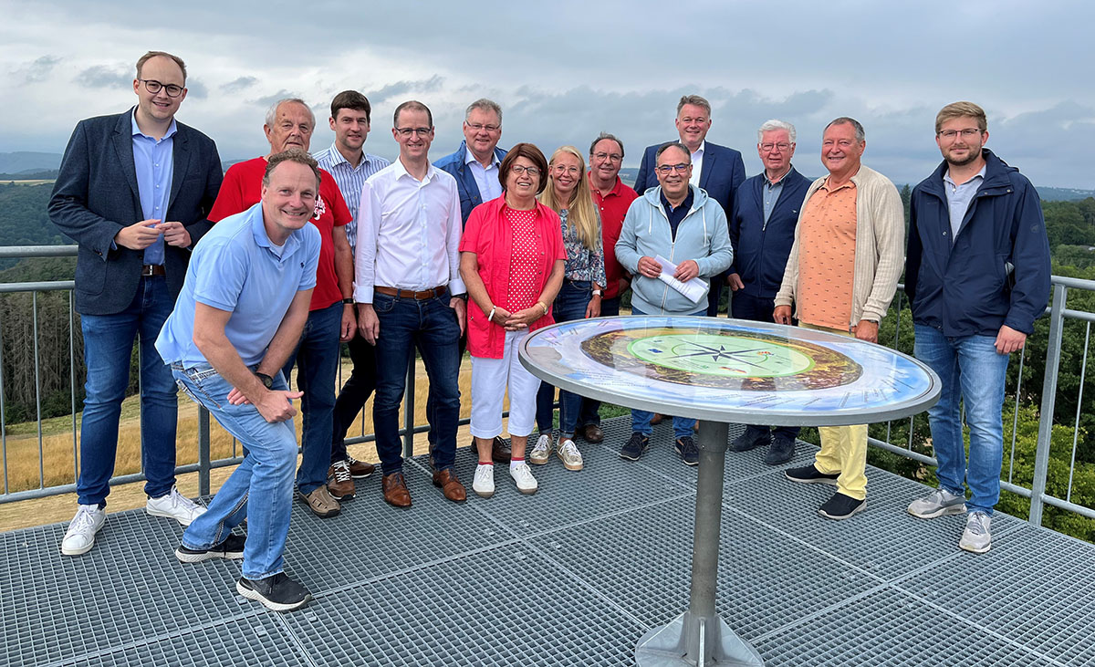 CDU-Generalsekretr Gordon Schnieder traf die Menschen vor Ort. (Foto: CDU-Ortsverband Kurtscheid)