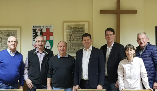 Haben die Kommunalwahelen am 26. Mai im Blick: (von links) Bernhard Steiner, Manfred Nebeling, Ulrich Merzhuser, Maik Khler, Lars Peter Drr, Elisabeth Rttgen, Gerd Klzer. (Foto: CDU) 