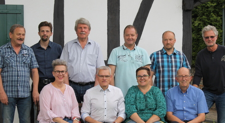 Der neue Vorstand des Betzdorfer CDU-Gemeindeverbandes mit seinem neuen Vorsitzenden Markus Stangier (sitzend, 2. v. l.) traf sich zu einer ersten Arbeitssitzung. (Foto: CDU-Gemeindeverband Betzdorf) 
