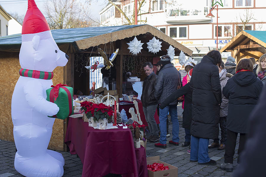 Sonnenschein beim Christmarkt in Dierdorf