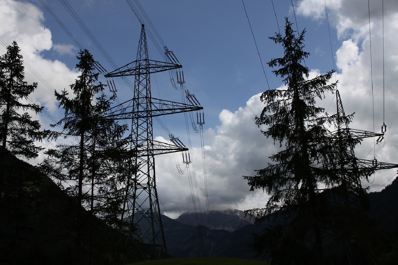 Sturm verursachte weitreichenden Stromausfall in der Verbandsgemeinde Wallmerod