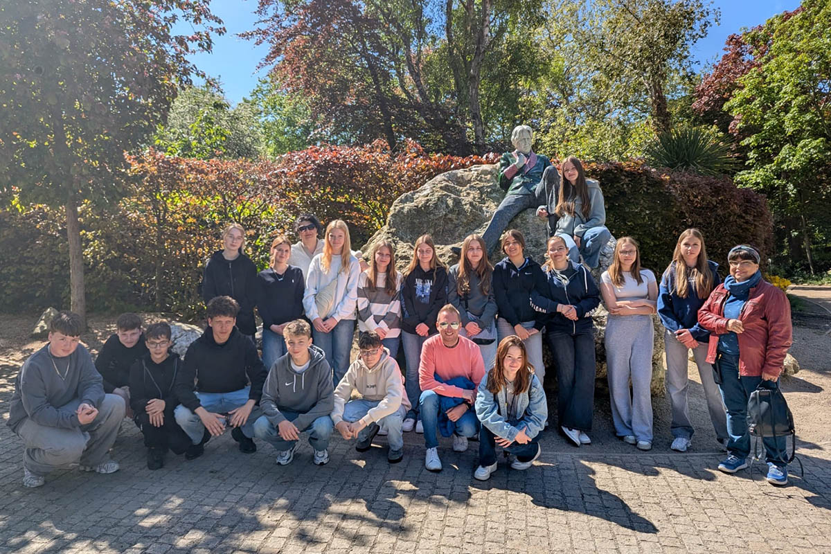 Schler der Carmen-Sylva-Schule auf Entdeckungsreise in Irland