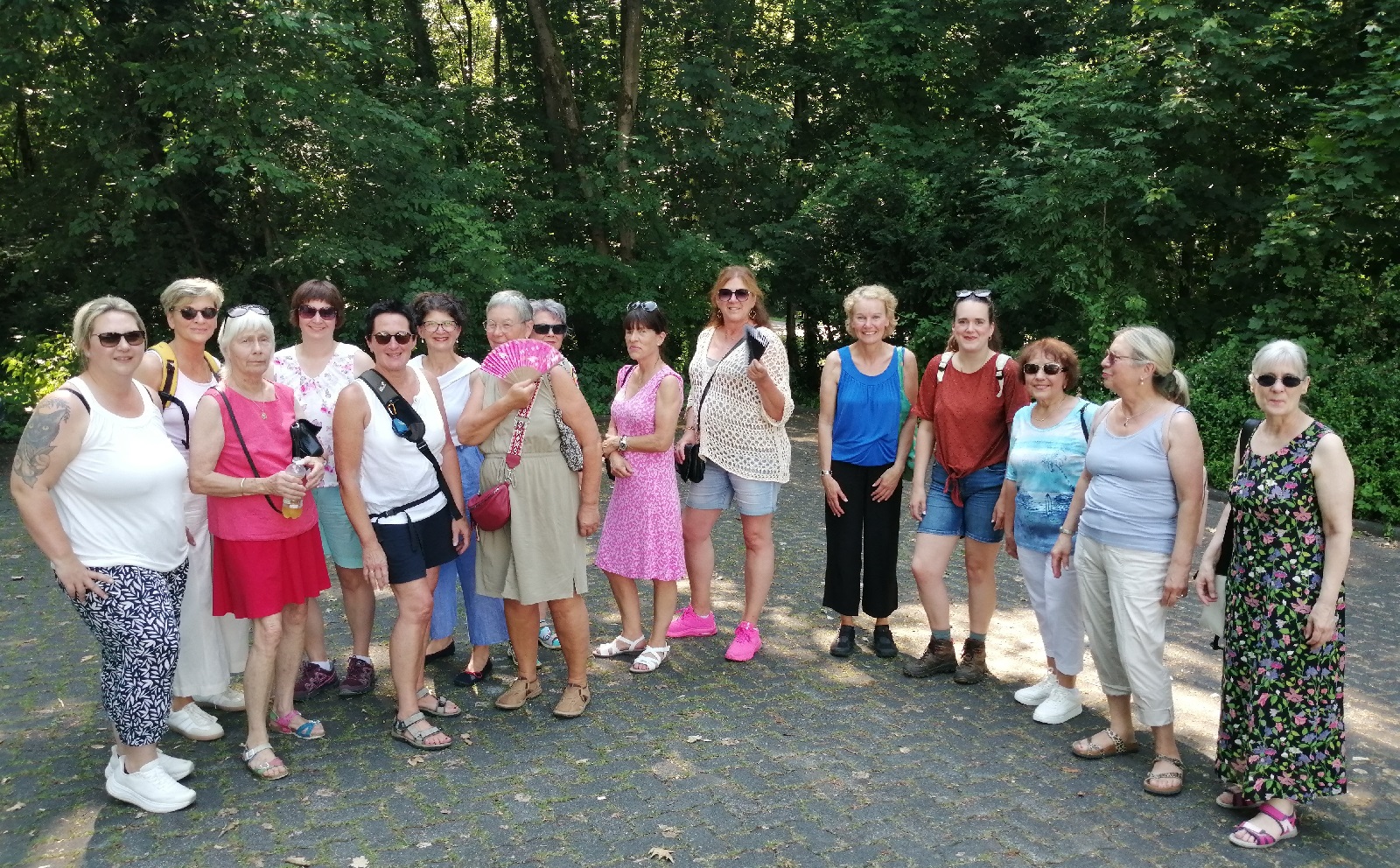 Erfrischender Wandertag des Hospizvereins Altenkirchen
