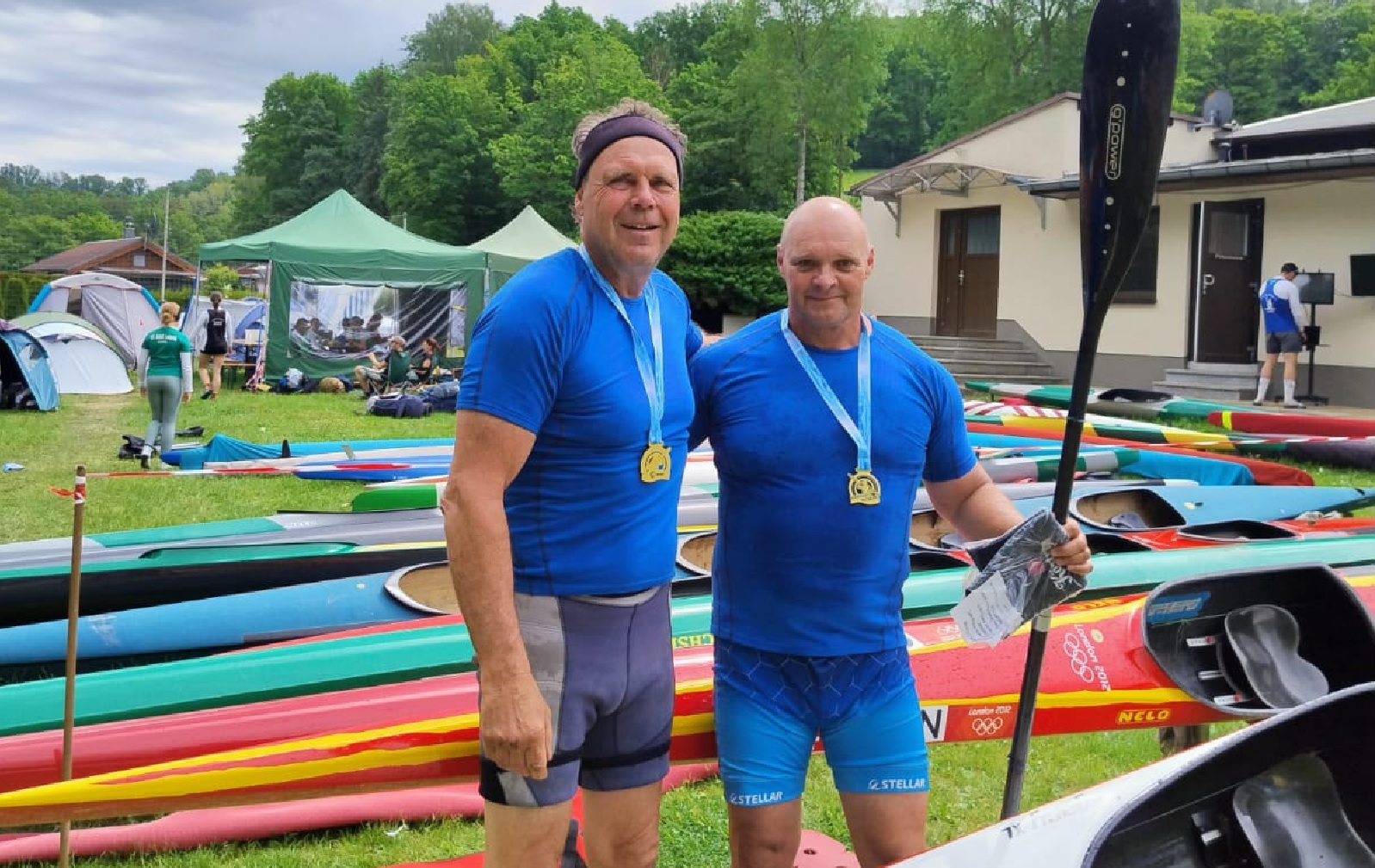 Knut Hitzschke (links) mit seinem Zweierpartner Holm Schmidt. (Quelle: Reiner Bermel)