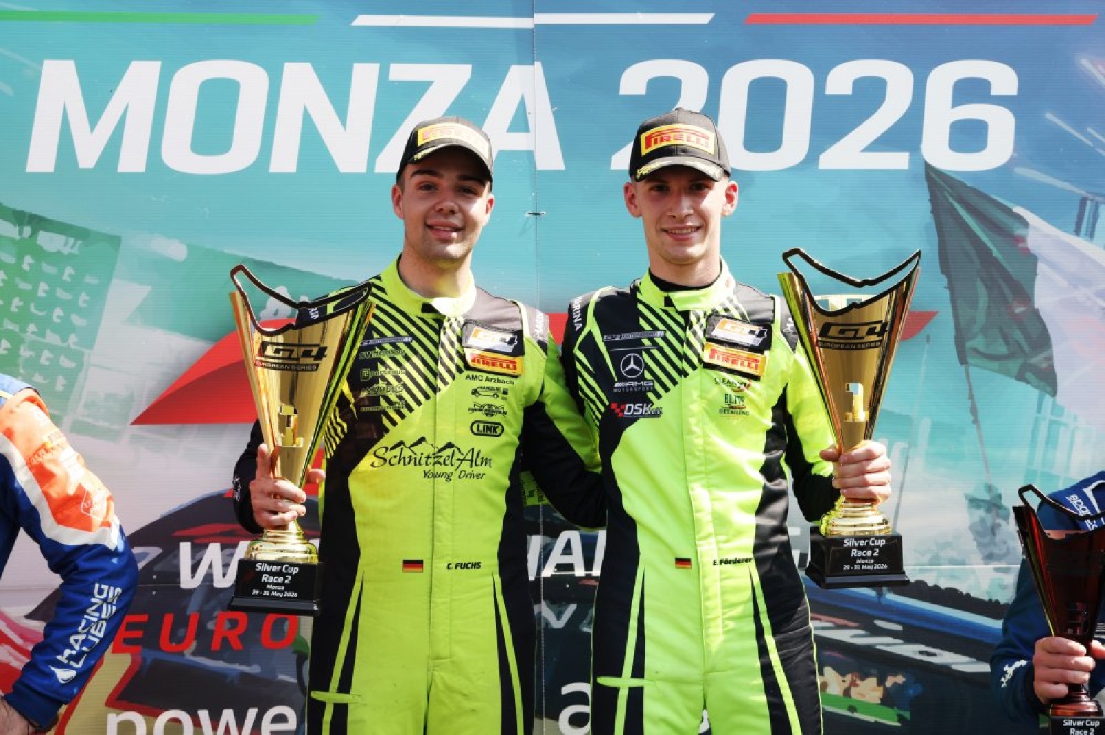 Cedric Fuchs und Enrico F�rderer (v.l.) nach dem Doppelsieg. (Foto: SRO)