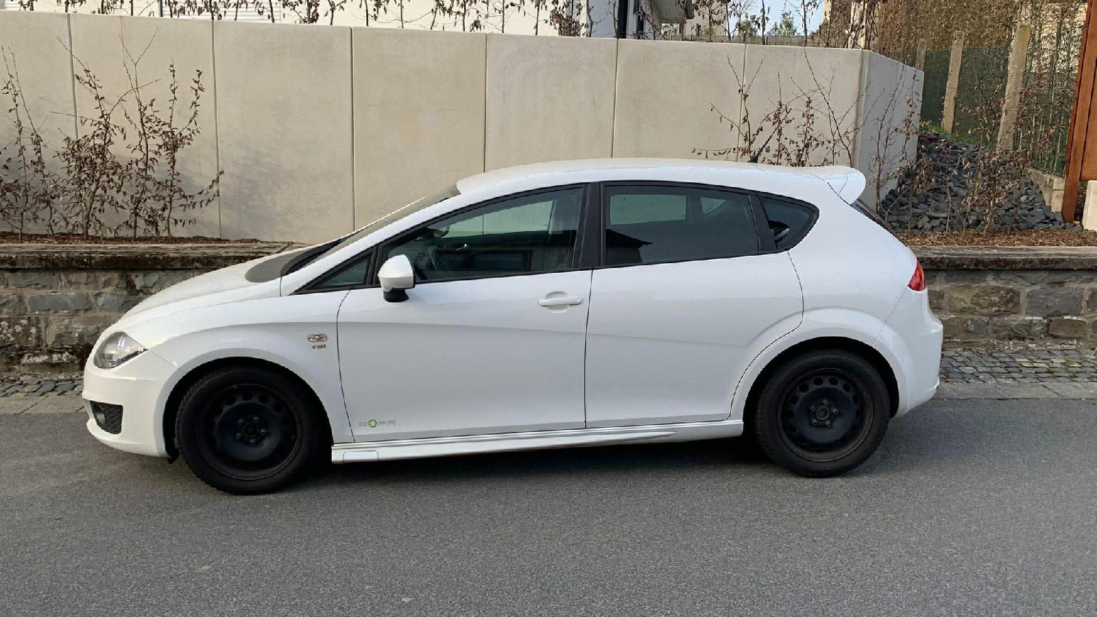 Dieses Fahrzeug darf die alleinerziehende Mutter jetzt nutzen. (Quelle: W�ller Helfen� e.V.)