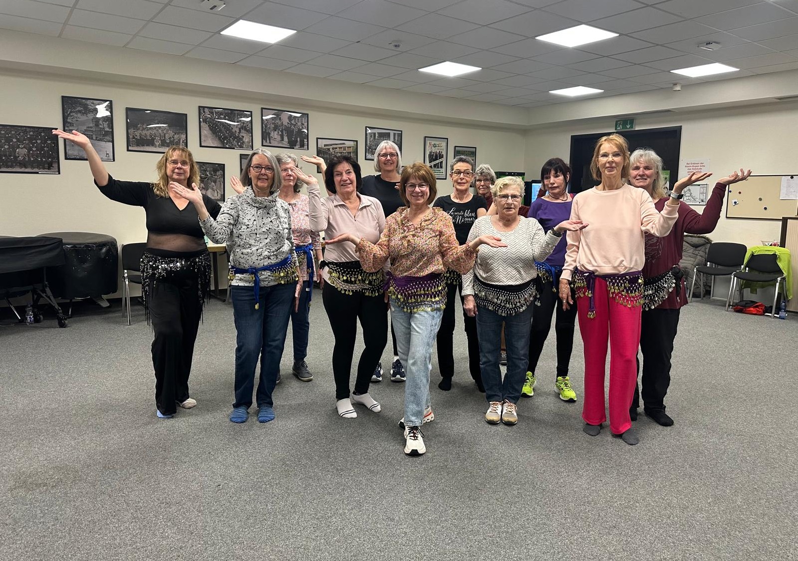 �bung "Orientalischer Tanz". (Quelle: Claudia Berndt)