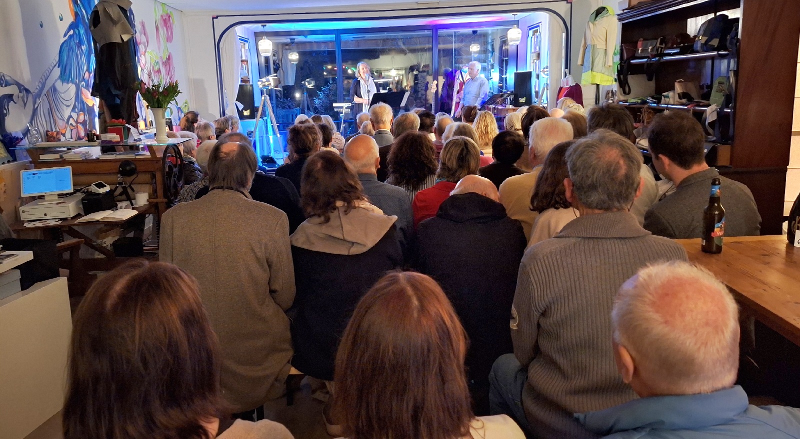 Musikalische Reise der Liebe: Duo Jazzin begeistert im "Pieke & Fein" in Bad Honnef