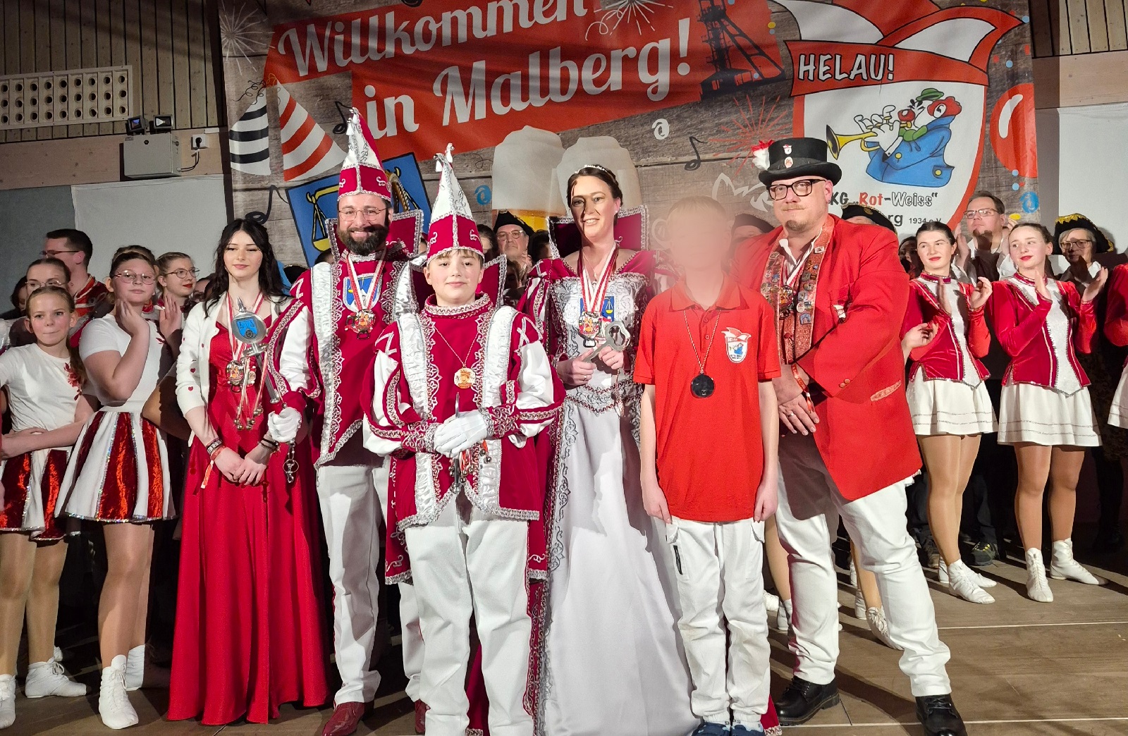 Ganze Familie �bernimmt das Zepter beim Malberger Karneval