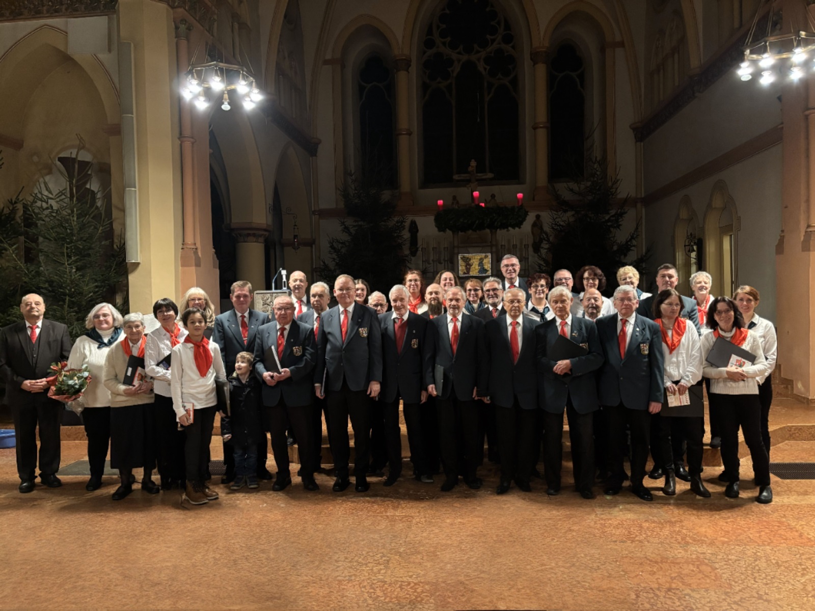 Festliche Kl�nge beim Adventssingen in H�hr-Grenzhausen