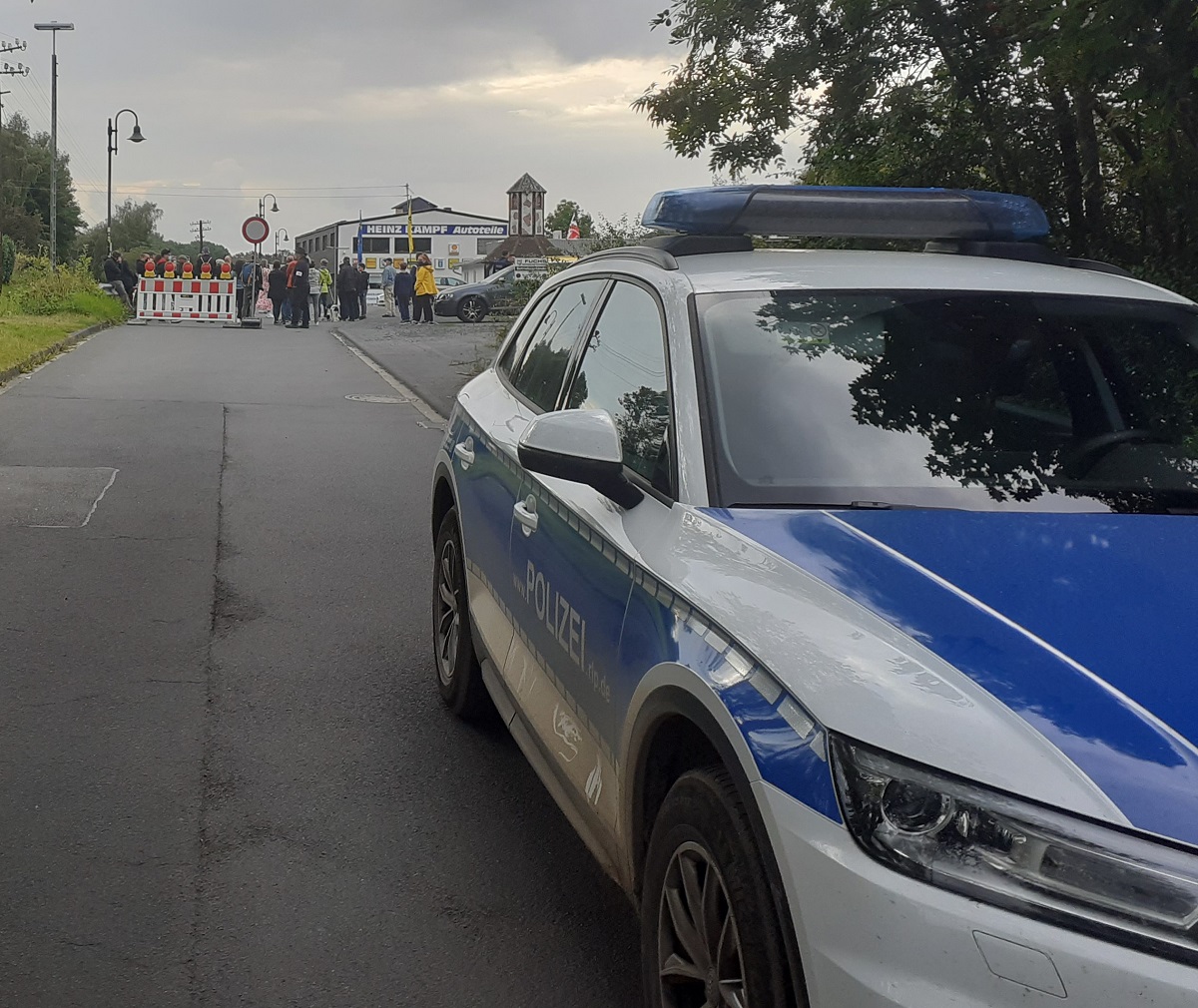 So vorbildlich sollte es immer sein: Friedlicher Protest gegen rechts. (Foto: Thomas Sonnenschein) 