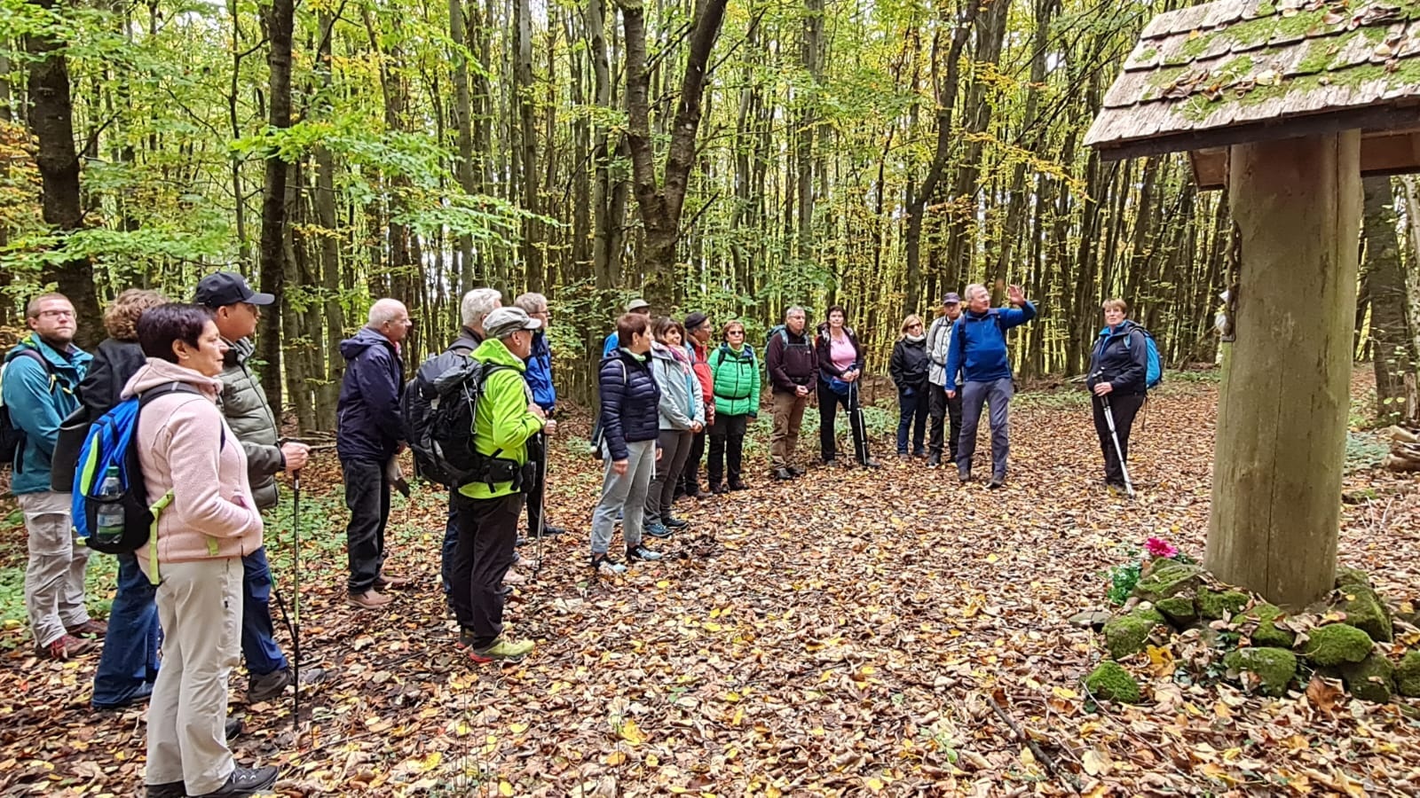 Die Wandergruppe. (Foto: Susanne Schleicher)
