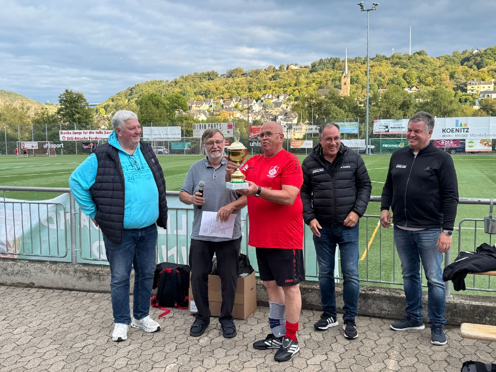 Der Pokal. (Fotoquelle: WS Neitersen)