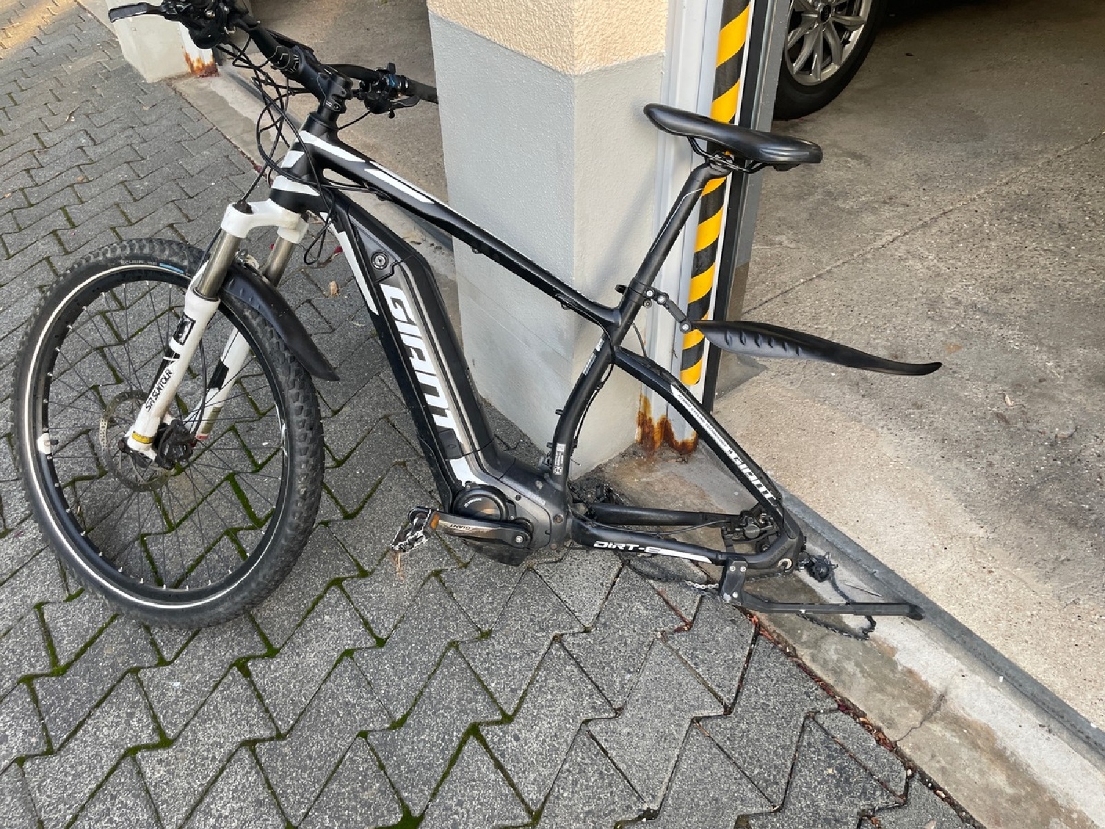 Aufgefundenes E-Bike. (Fotoquelle: Polizeidirektion Montabaur)