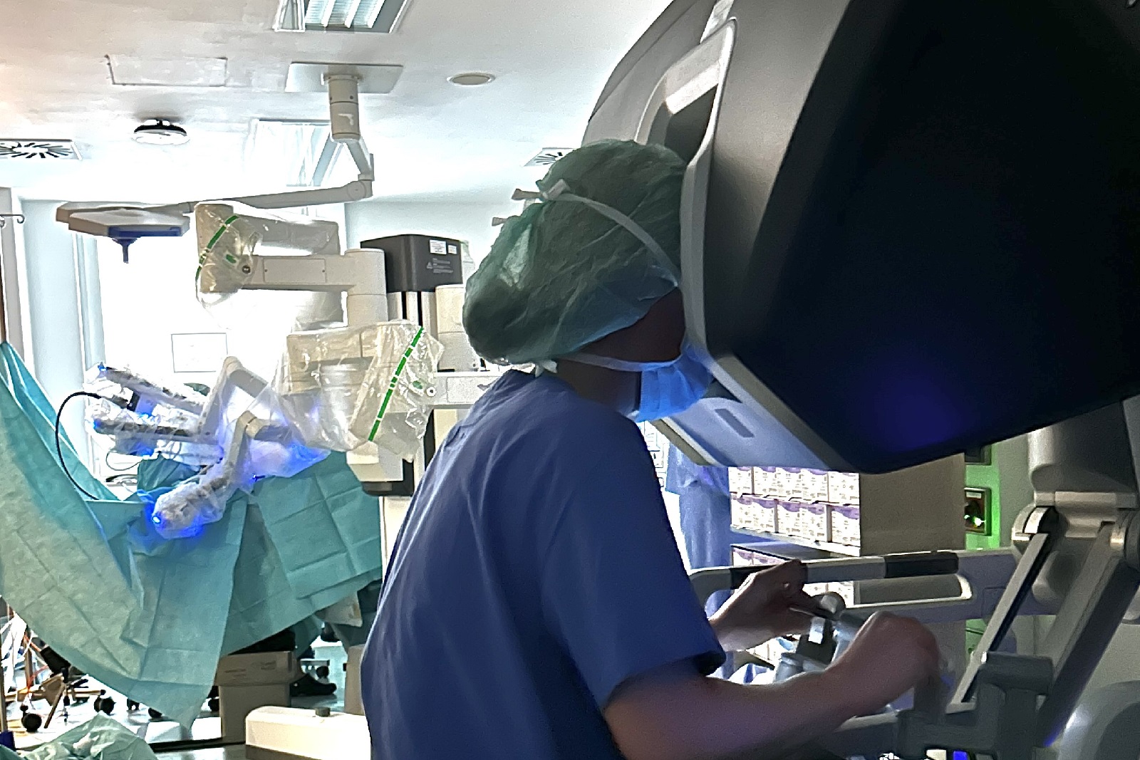 Roboter-assistierte Chirurgie: Ein Meilenstein im St. Vincenz-Krankenhaus Limburg