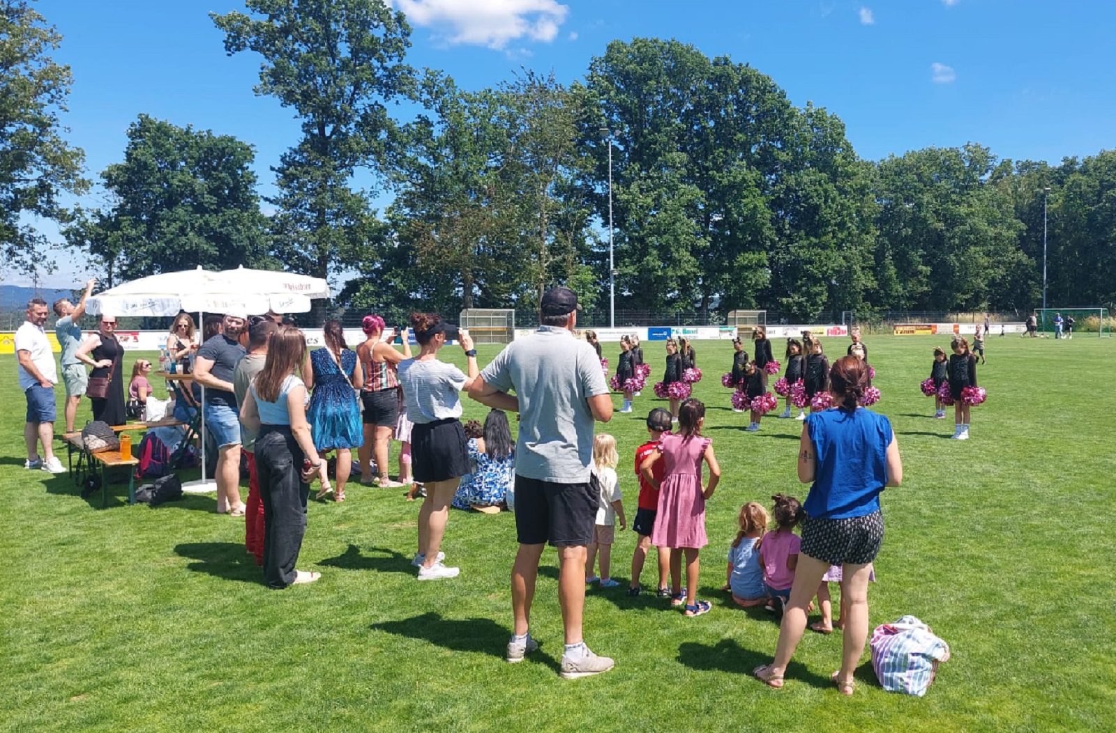 Groer Andrang beim Kinderfest der SG Mittelhof/Niederhvels
