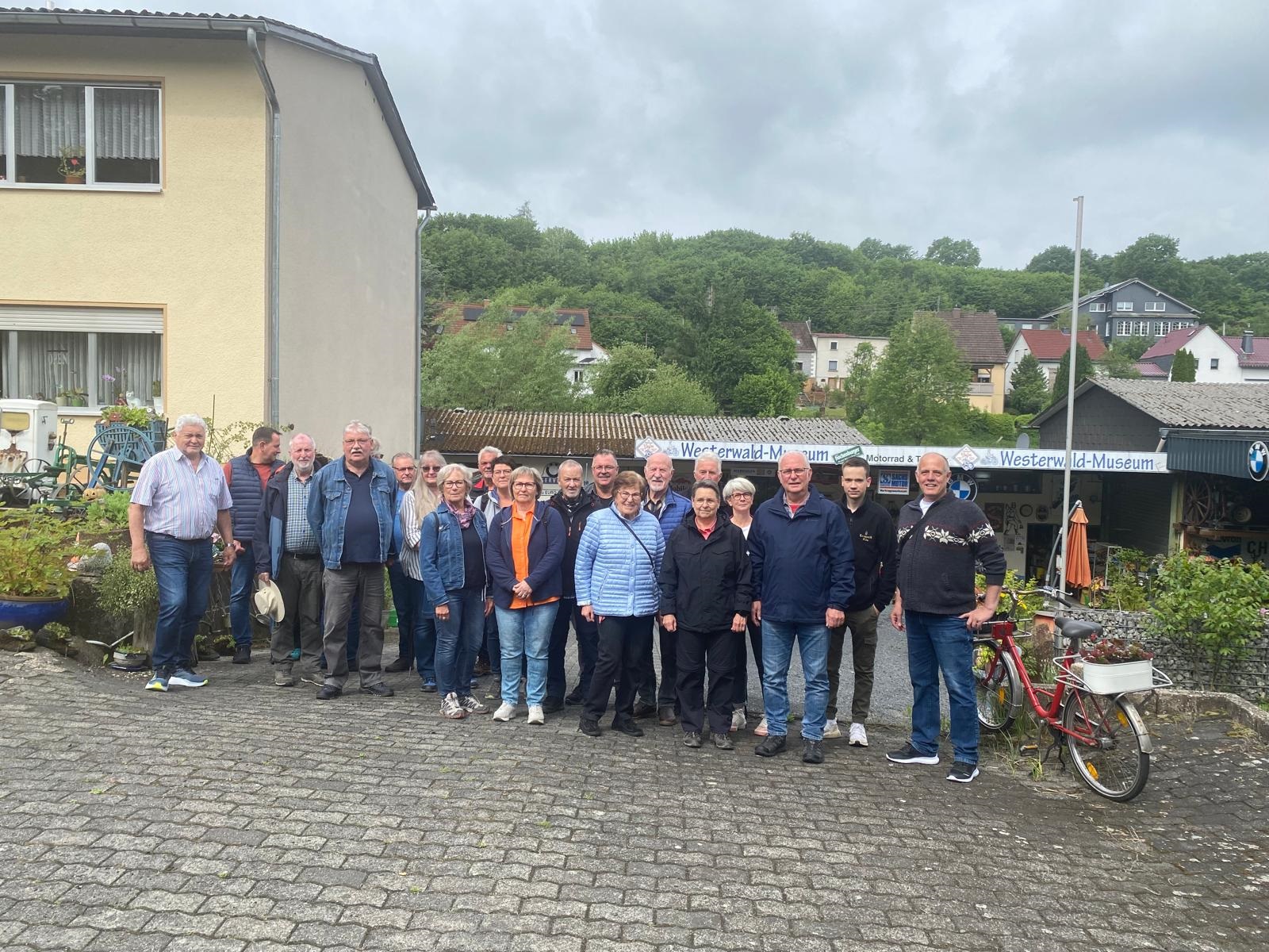 Kulturelle Entdeckungstour am Vatertag im Steinebacher Westerwaldmuseum