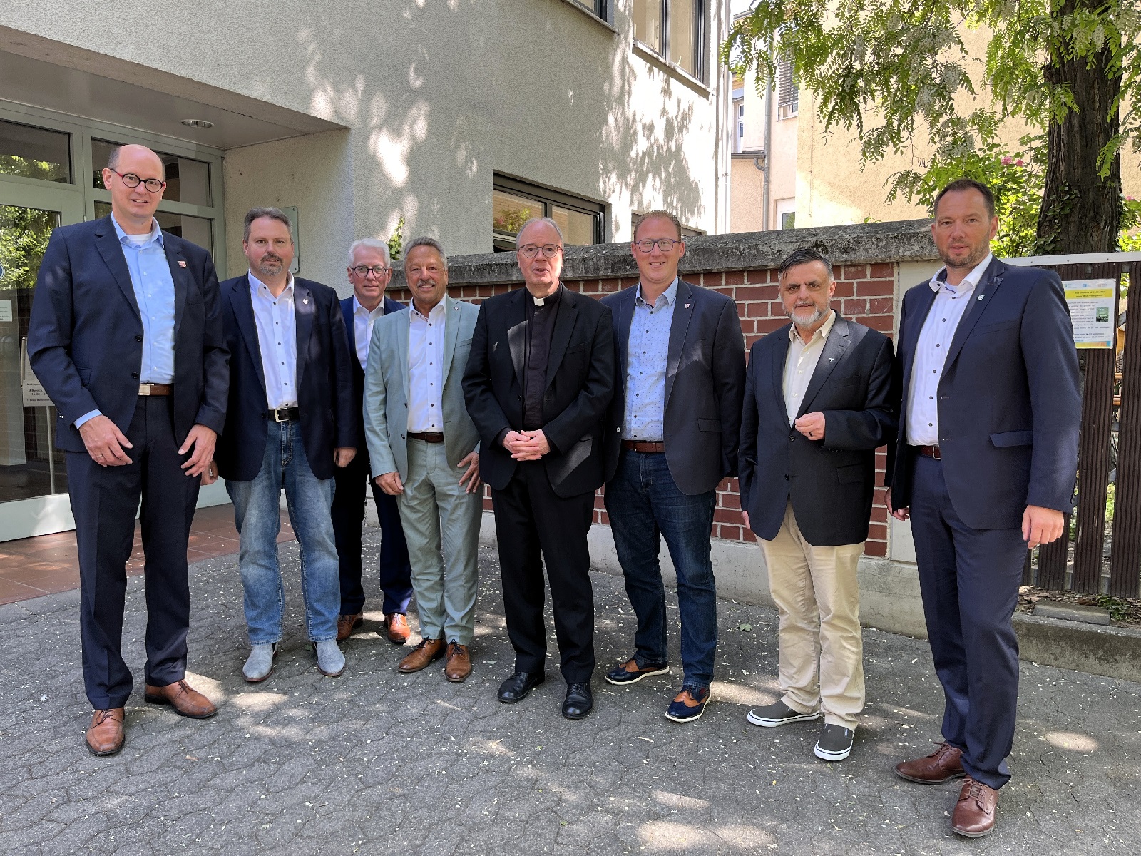 Kirche und Politik im Dialog: Bischof Ackermann in Neuwied