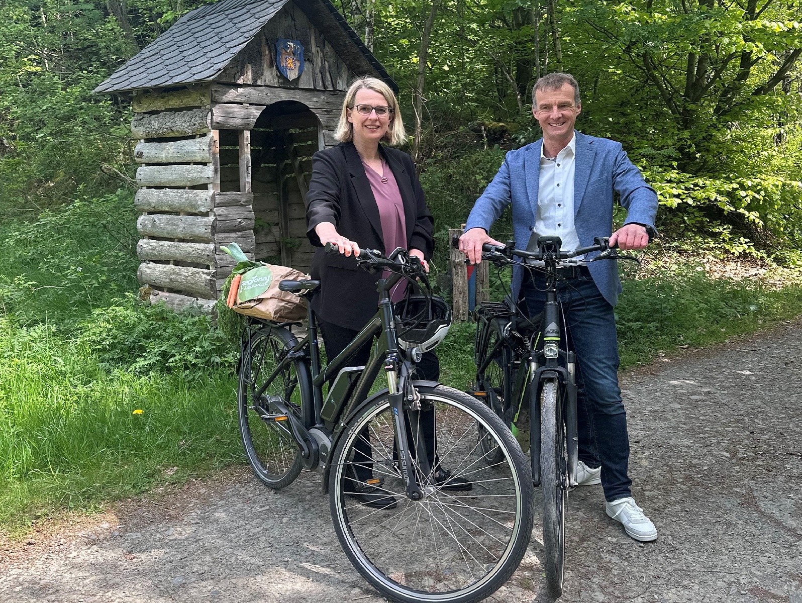 (v.l.) Brgermeisterin Nicole Reschke und Brgermeister Bernd Clemens (Fotoquelle: Stadt Freudenberg)