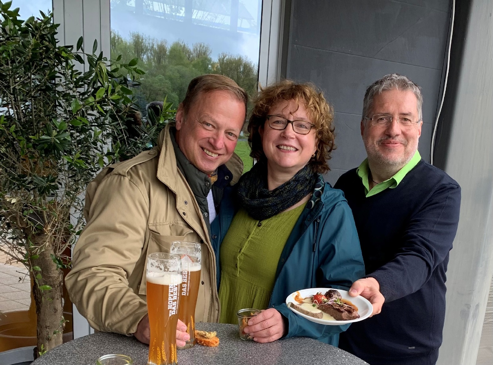 Das Beef-Tasting am 18. Mai in der Grillschule Herschbach, bei dem das Fleisch von mehr als acht verschiedenen Rinderrassen verkostet wird, bildet den Auftakt der 2. Naturgenuss Westerwlder Beef Wochen. (Foto: Martin Boden / Kreisverwaltung) Neuwied