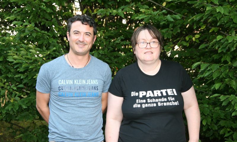 Die neu gewhlten Mitglieder im Landesvorstand aus dem Westerwald: Beisitzer Tobias Houy (links) und politische Geschftsfhrerin Claudia Boas (rechts). Foto: privat