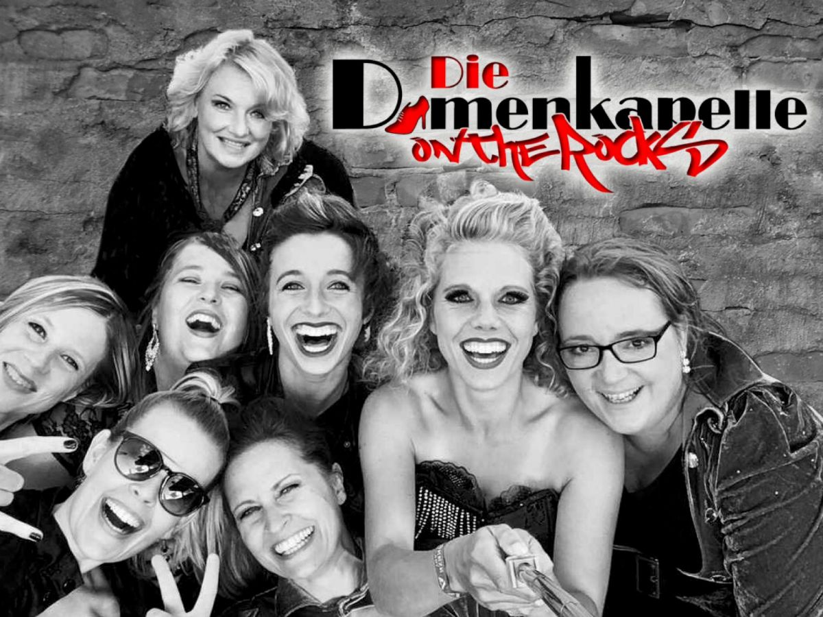 „Die Damenkapelle on the rock´s“ bittet zum Punkrock auf Altenkirchener Glockenspitze 
