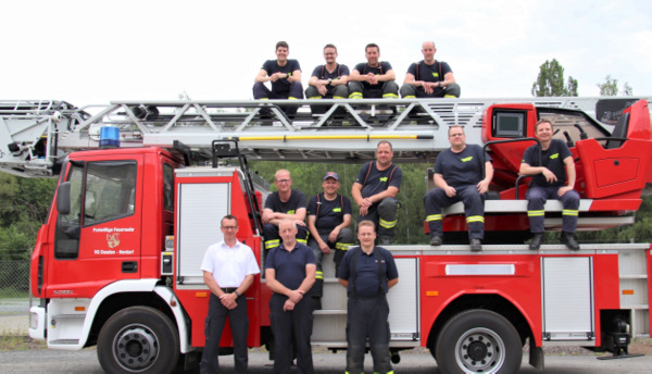 Die Ausbildung dient der Bedienung der erstmalig angeschafften Drehleiter. (Foto: Verbandsgemeindefeuerwehr Daaden-Herdorf)