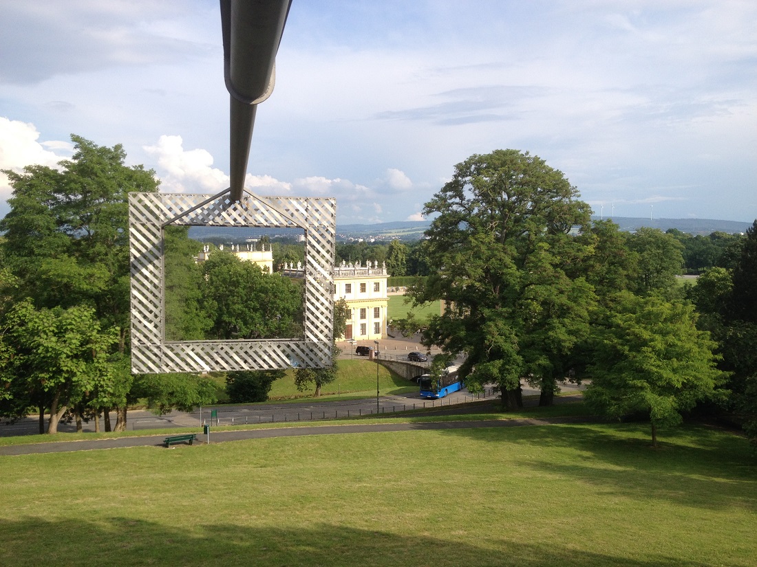 Zu Gast auf der "documenta fifteen": Zweitgige Studienfahrt der KVHS nach Kassel