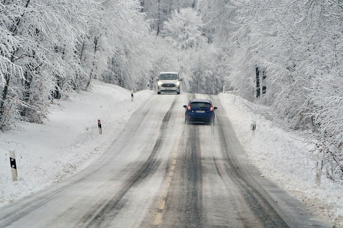 Glatteisgefahr in Rheinland-Pfalz: Vorsicht zu Wochenbeginn