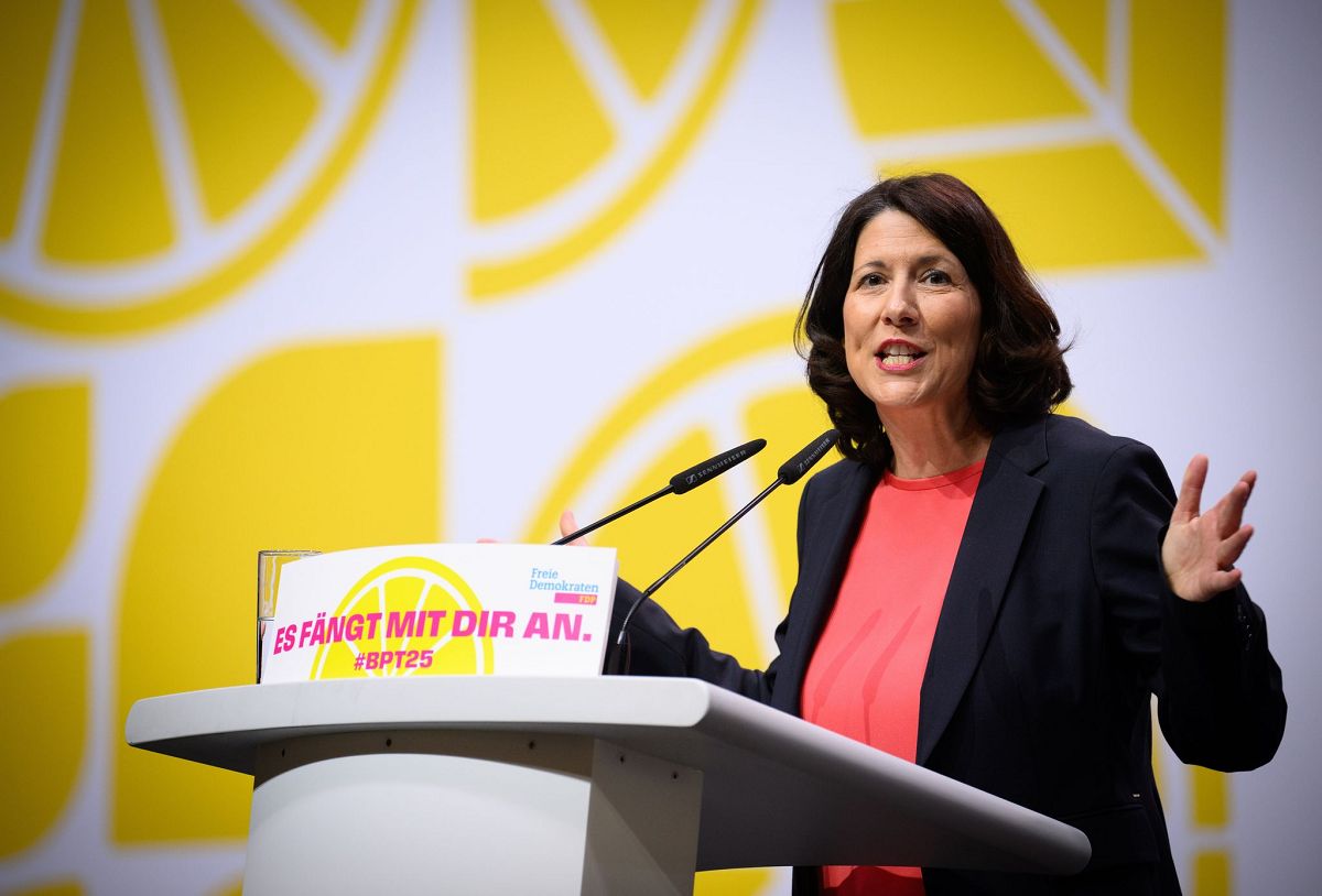 Daniela Schmitt unterliegt Susanne Seehofer bei FDP-Wahl