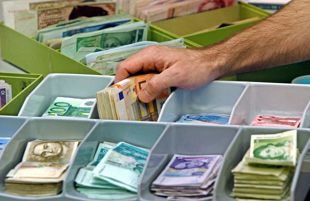 Alte D-Mark-Best�nde in Rheinland-Pfalz weiterhin gefragt