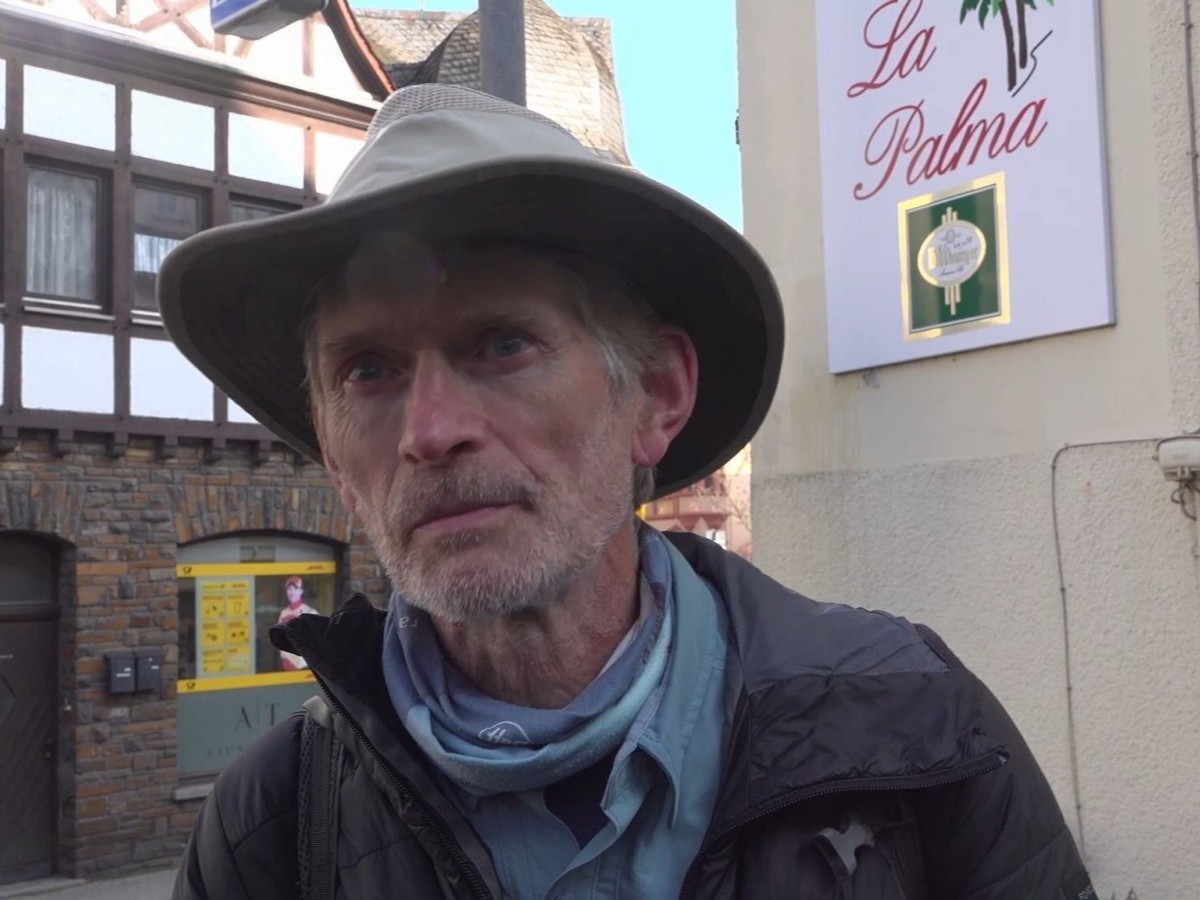 Nach dem Meteoriteneinschlag in Rheinland-Pfalz (Foto: Sascha Ditscher/dpa)
