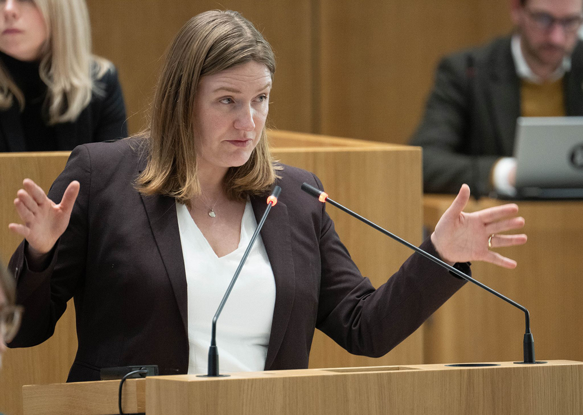 Katholische Kirche investiert Millionen in die Flchtlingshilfe - Erzbischof warnt vor Polarisierung