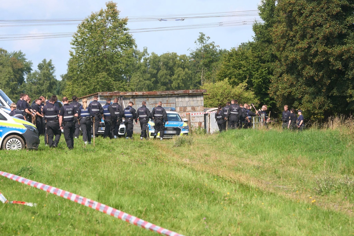 Weitefeld nach Dreifachmord: Ein Dorf auf dem Weg zurck zur Normalitt