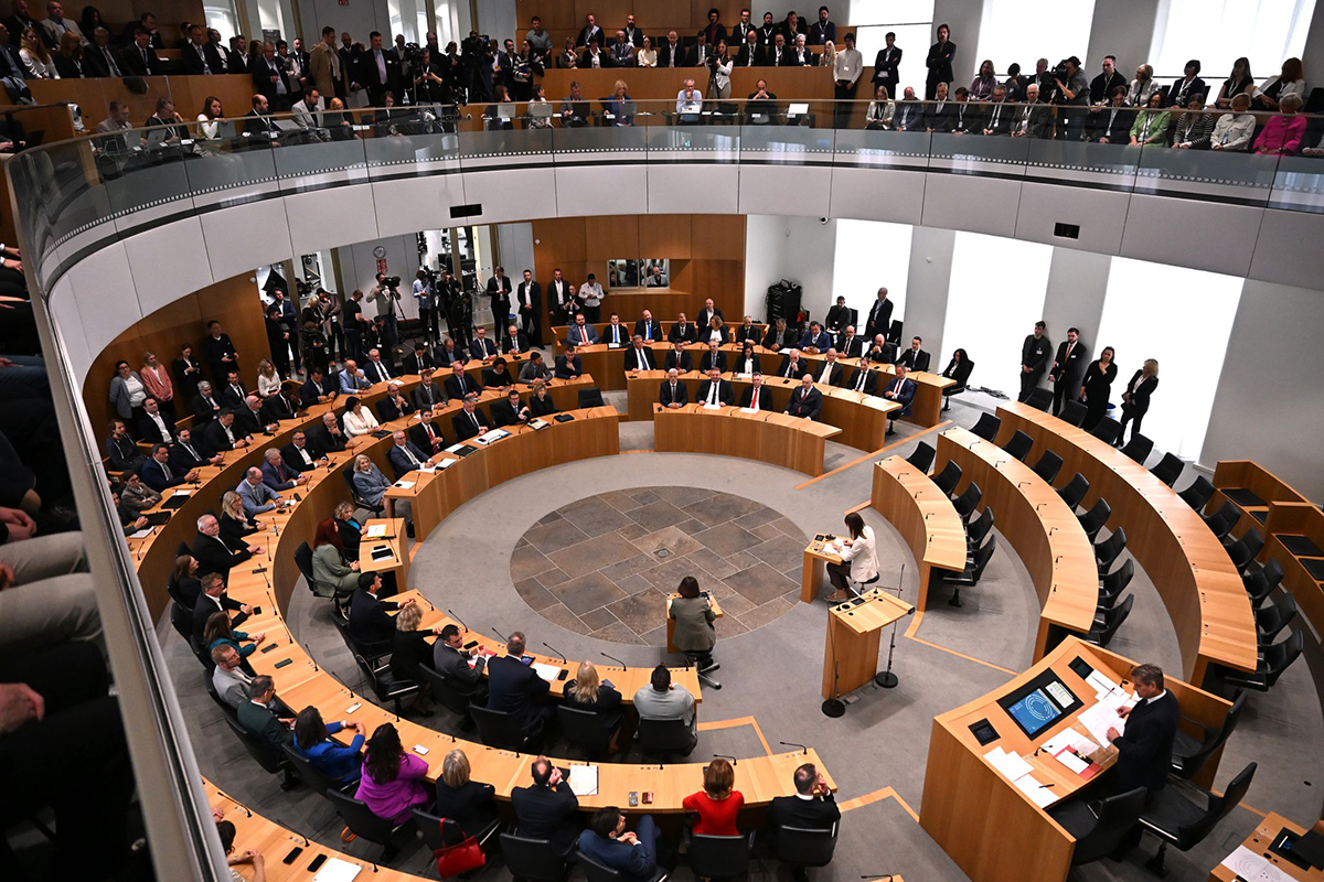 Konstituierende Sitzung Landtag Rheinland-Pfalz. Foto: Jennifer Br�ckner/dpa